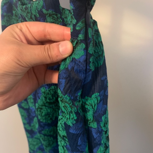 Skirt - Picture 3 of 5